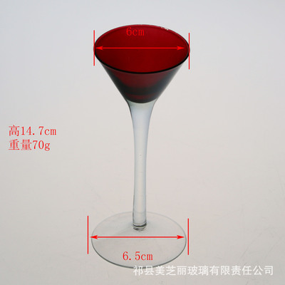 廠家直供高品質(zhì)蠟臺(tái)系列 高腳蠟臺(tái)、三角雞尾蠟臺(tái)杯與馬提尼蠟臺(tái)